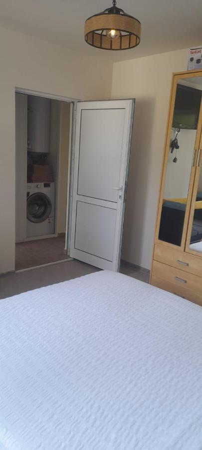 Pliska Apartment Монтана Экстерьер фото